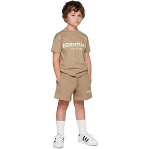 Fear of god essentials logo T-shirt